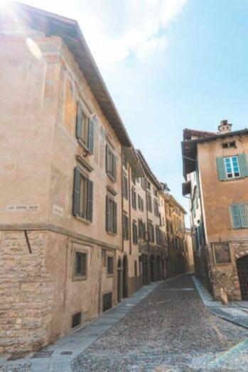 Apartament Ophelia Leon Charme&relax Bergamo